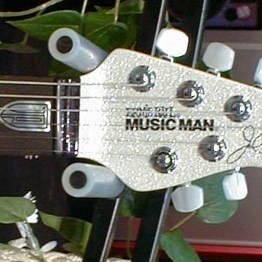 jpm6whitesparkle_headstock